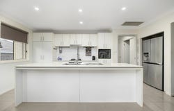 2 Florin Place, Wadalba, NSW 2259