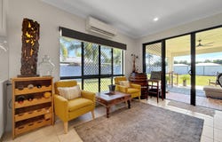 6 Island Close, Mission Beach, Qld 4852