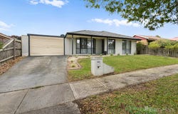 63 Strathaven Drive, Berwick, Vic 3806