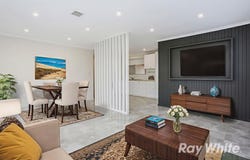 18 Mccartney Crescent, St Clair, NSW 2759