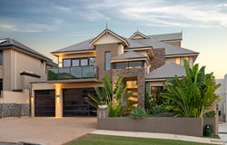 33 Newark Turn, North Coogee, WA 6163