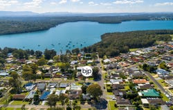 1 Railway Street, Wyee Point, NSW 2259