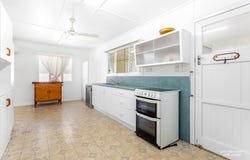 200 Earl Street, Berserker, Qld 4701
