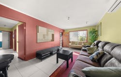 10 Leigh Place, Ashcroft, NSW 2168