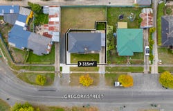 720 Gregory Street, Soldiers Hill, Vic 3350