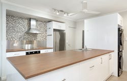 1/23-25 Echlin Street, West End, Qld 4810