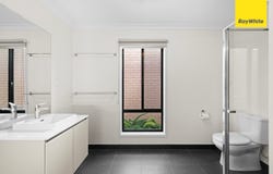 9 Tributary Way, Weir Views, Vic 3338