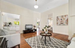 56 Chancellor Street, Sherwood, Qld 4075