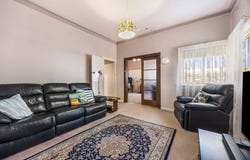 33 Brinkley Avenue, Wendouree, Vic 3355
