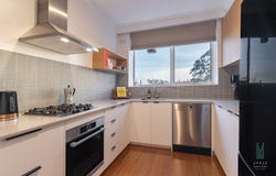 11/2 Calvin Street, Hawthorn, Vic 3122