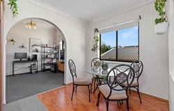 25 Tennent Road, Mount Hutton, NSW 2290