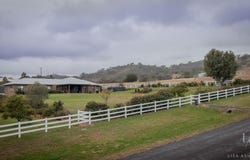 2 Bowdens Lane, Moore Creek, NSW 2340