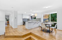 10 Viewbay Drive, Leopold, Vic 3224