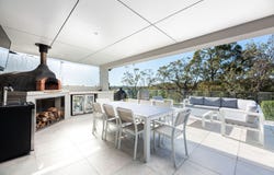 5 Nullabor Place, Yarrawarrah, NSW 2233