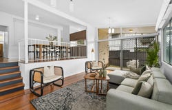 152 Trouts Road, Stafford Heights, Qld 4053
