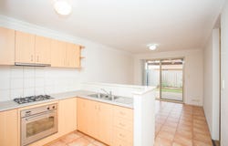 4/4-8 Bedford Street, Bentley, WA 6102