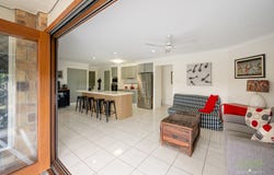 17 Liriope Drive, Kirkwood, Qld 4680