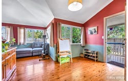 4 Canovan Street, Berserker, Qld 4701
