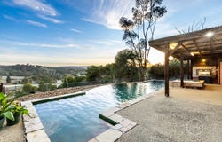 150 School Road, St Andrews, Vic 3761