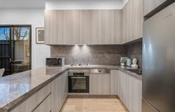 1/22 Cadby Avenue, Ormond, Vic 3204