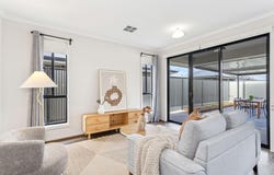 13 Parkdale Lane, Andrews Farm, SA 5114