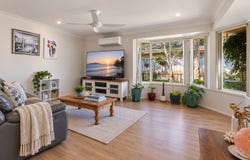 28 Settlers Way, Tea Gardens, NSW 2324