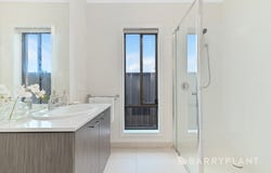 4 Greenwich Drive, Berwick, Vic 3806