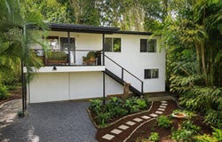 7 Noondoo Street, Macleay Island, Qld 4184