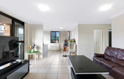12/11 Stanhill Drive, Surfers Paradise, Qld 4217