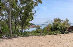 15 Seaton Cove Road, Binalong Bay, Tas 7216