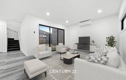 1/4 Alexander Street, Hallam, Vic 3803