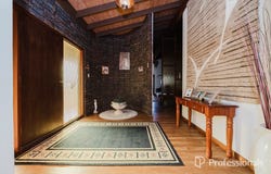 2 Bredhurst Road, Marangaroo, WA 6064