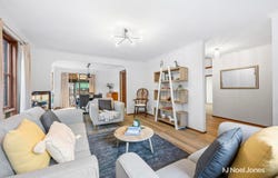 10 Viewmont Court, Croydon North, Vic 3136