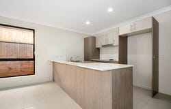 16 Rosella Street, Redbank Plains, Qld 4301