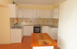 46 Border Street, Wallangarra, Qld 4383