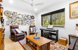 8 Shostacki Road, Cabarlah, Qld 4352