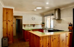 70 High St, Chiltern, Vic 3683