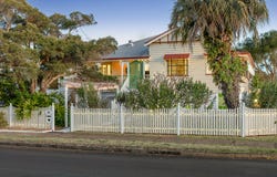 232 Campbell Street, Newtown, Qld 4350
