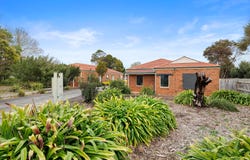 6-8 Green Island Avenue, Mount Martha, Vic 3934