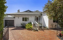 12 Jacksons Road, Mount Eliza, Vic 3930