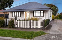 30 Erica Avenue, St Albans, Vic 3021
