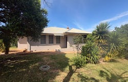 14 Alexandra Street, Parkes, NSW 2870