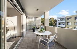 16/2 Campbell Street, Toowong, Qld 4066