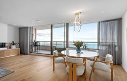 903/147 Beach Street, Port Melbourne, Vic 3207