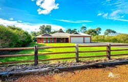 27 Weller Loop, Leschenault, WA 6233