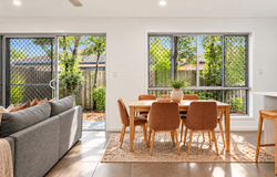 11/126 Central Street, Labrador, Qld 4215