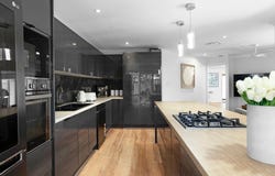 5 Malekula Rise, Pacific Pines, Qld 4211