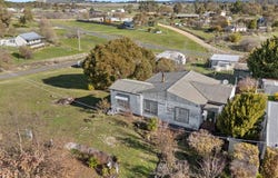 56 Leslie Street, Clunes, Vic 3370