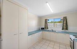 73 Shaw Street, New Auckland, Qld 4680