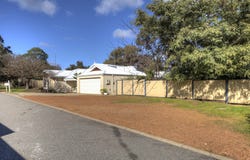 333B Lesmurdie Road, Lesmurdie, WA 6076
